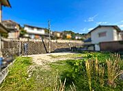 周辺には戸建が建ち並び、静かで落ち着いた雰囲気があります。