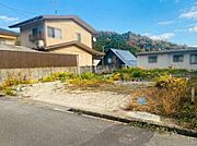 周囲に高い建物がなく、開放感のあるロケーションです。