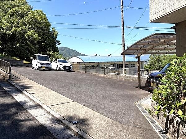 駐車場を拡大表示