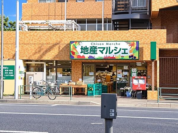 周辺を拡大表示