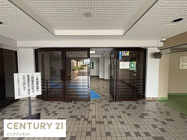 エントランスを拡大表示