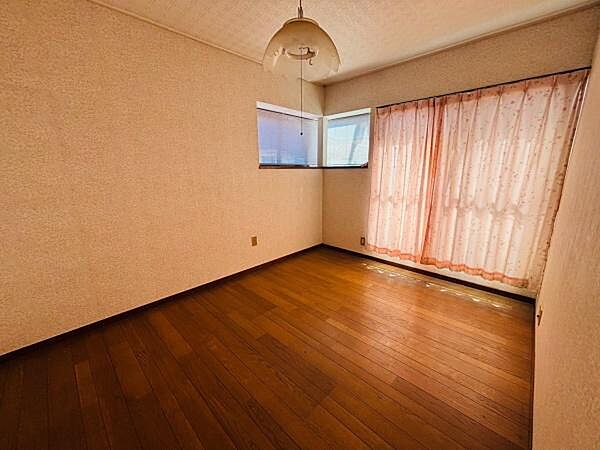 洋室