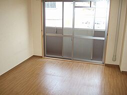 ラフィネシャンブル 1階1Kのリビング/ダイニング