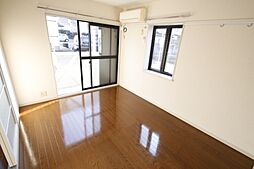 セピアコート A棟 101号室 1階2Kのリビング/ダイニング