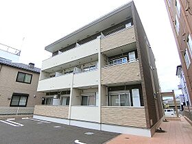 サンリット大工町　III 201号室 ｜ 茨城県水戸市大工町（賃貸アパート1K・2階・26.09㎡） その1