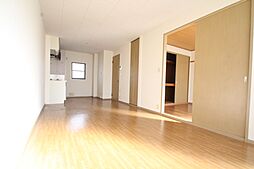 パストラル B棟 202号室 2階1LDKのリビング/ダイニング