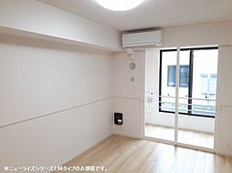 ヒカルサ水戸石川サウス 102号室 1階1LDKのリビング/ダイニング