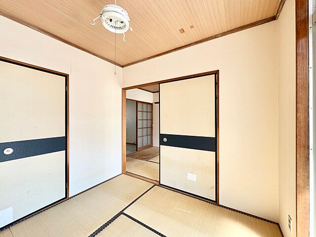 寝室
