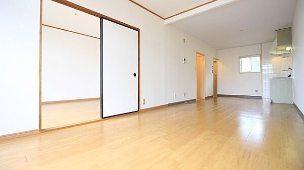 apartment 茨城県鉾田市新鉾田
新鉾田の賃貸情報を見る
物件地図