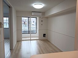 セイバリー B 103号室 1階1LDKのリビング/ダイニング