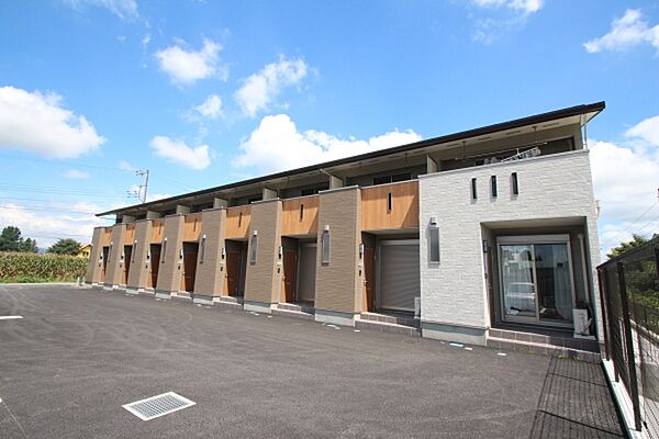 detached 茨城県小美玉市羽鳥

地図を見る