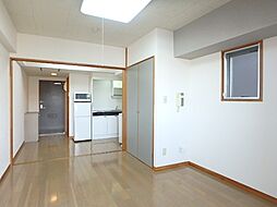 グレースタワー城南 810号室 8階1Kのリビング/ダイニング