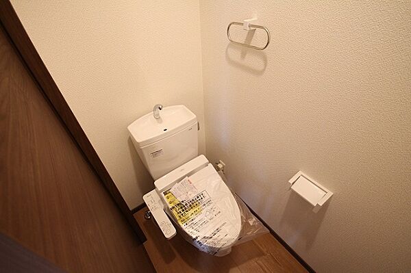 detached 茨城県小美玉市中延

地図を見る