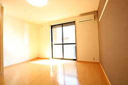 シエル・エスコート 101号室 1階1Kのリビング/ダイニング