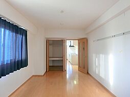 ル ヴァン ド ヴィラ 505号室 5階1Kのリビング/ダイニング