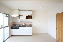 トスカネリア 302号室 3階1LDKのリビング/ダイニング