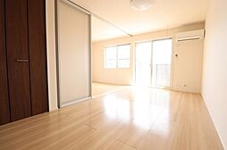 D-room赤塚 B 202号室 2階1LDKのリビング/ダイニング