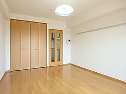 ル ヴァン ド ヴィラ 502号室 5階1Kのリビング/ダイニング