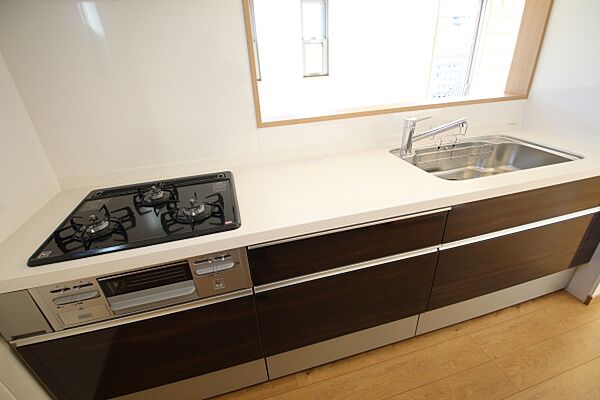 detached 茨城県水戸市河和田

地図を見る