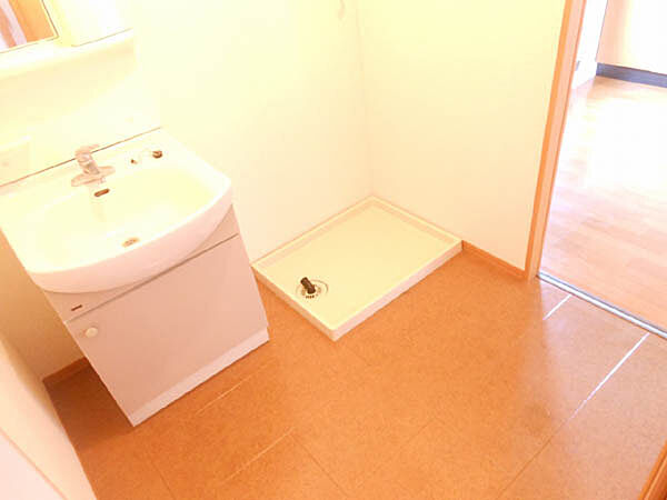 detached 茨城県ひたちなか市大字中根

地図を見る