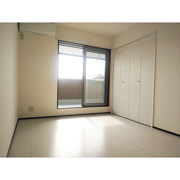 detached 茨城県小美玉市大谷

地図を見る