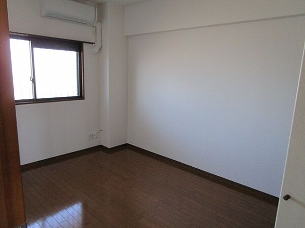 apartment 茨城県水戸市末広町
地図を見る