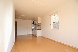 ウィステリア ブルーム C 103号室 1階1LDKのリビング/ダイニング