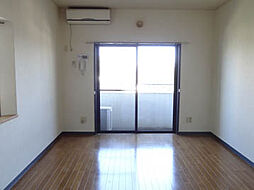 ヒルズ自由ヶ丘 301号室 3階ワンルームのリビング/ダイニング