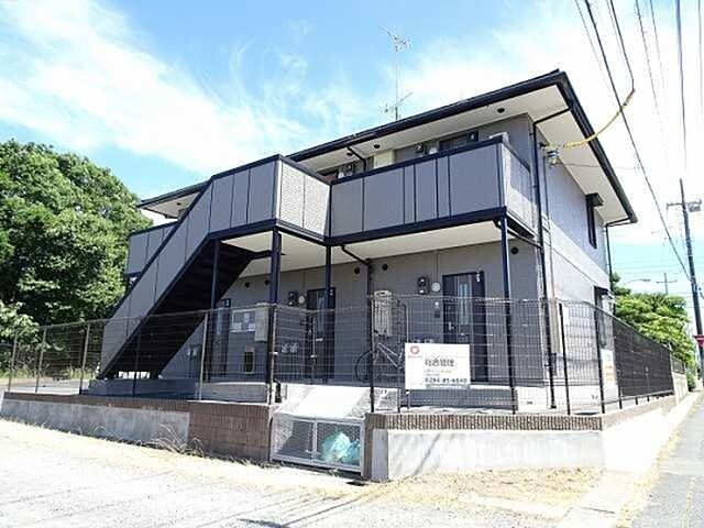 3 / 13