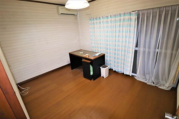 室内を拡大表示