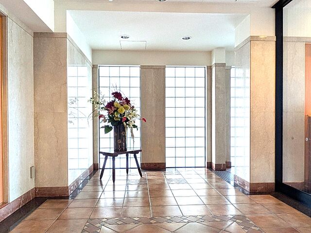 エントランス サーパス元吉田第2 3階/306号室