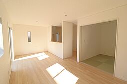 リビング/ダイニングの画像