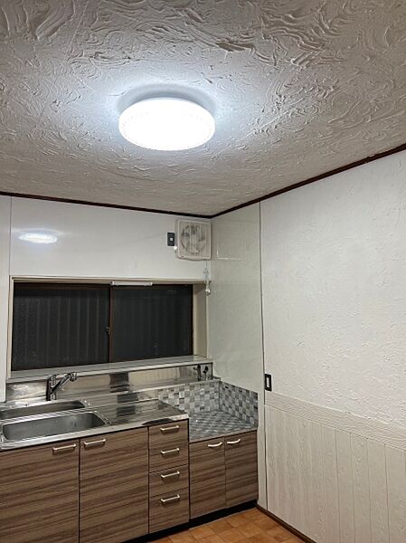 キッチンを拡大表示