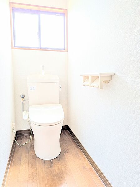 トイレを拡大表示