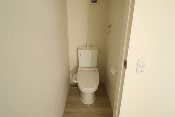 トイレを拡大表示