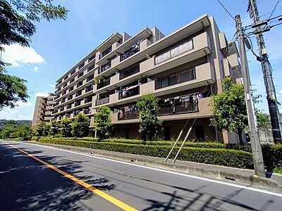 外観:リフォーム工事完了しております。現地で仕上がりをご確認ください。 外観:リフォーム工事完了しております。現地で仕上がりをご確認ください。