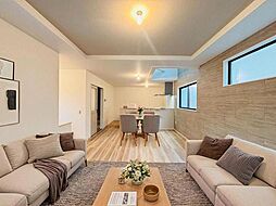 リビング/ダイニングの画像