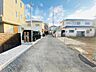 外観：戸建てが立ち並ぶ静かな住宅街。四季折々の移り変わりを感じながら自然と楽しみ、暮らす、そんな毎日を日々の中で感じられる住環境 