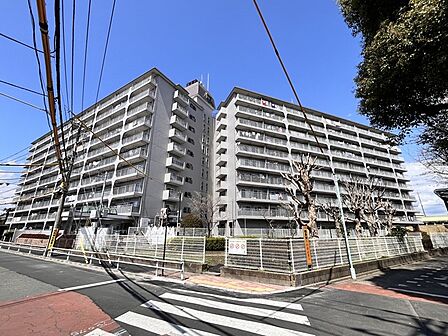 五感で感じる、現地でしかわからない事も沢山ございます。周辺環境なども一緒にご案内いたしますのでお気軽にお問合せください。 