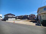 五感で感じる、現地でしかわからない事も沢山ございます。周辺環境なども一緒にご案内いたしますのでお気軽にお問合せください。 