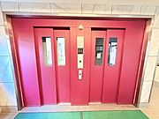 エレベーターは2基あります。