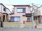 スーパー・コンビニ・ドラッグストア・小学校・中学校が全て徒歩10分圏内にある便利な立地です。