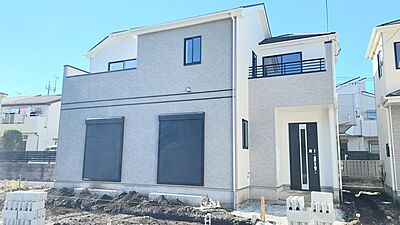 外観:前面道路は通り抜けができないため、交通量が少なく静かな住環境です。 外観:前面道路は通り抜けができないため、交通量が少なく静かな住環境です。