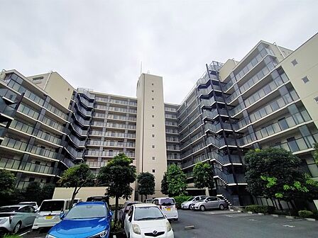 五感で感じる、現地でしかわからない事も沢山ございます。周辺環境なども一緒にご案内いたしますのでお気軽にお問合せください。