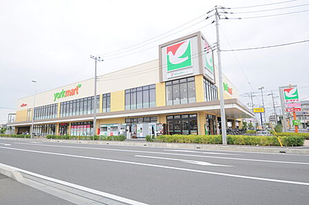 ヨークマート所沢花園店(80m)