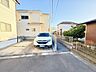 駐車場：ファミリーカーでも駐車可能です。