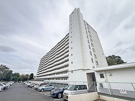 五感で感じる、現地でしかわからない事も沢山ございます。周辺環境なども一緒にご案内いたしますのでお気軽にお問合せください。 
