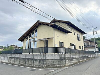 外観:風通し・日当たりに優れる角地。開放感をお楽しみください。 外観:風通し・日当たりに優れる角地。開放感をお楽しみください。