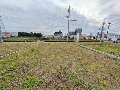 外観:南道路と十分な奥行きを生かし、プライベート性の高い間取りをご提案します。 外観:南道路と十分な奥行きを生かし、プライベート性の高い間取りをご提案します。