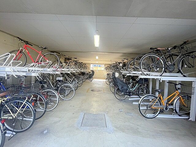  コンフォート若葉ポルカ 6階/-